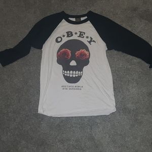 Obey quarter sleeved t-shirt